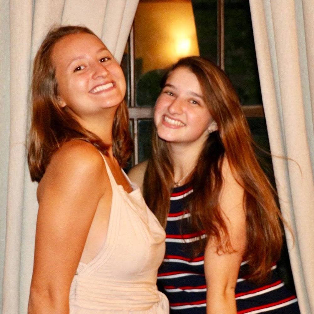 Meet your Posher, Roxie